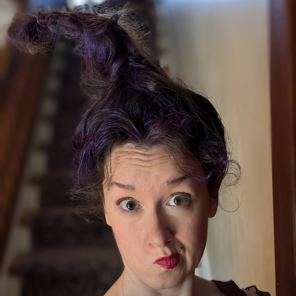 Meet your Posher, Joni - Picture 1 of 1